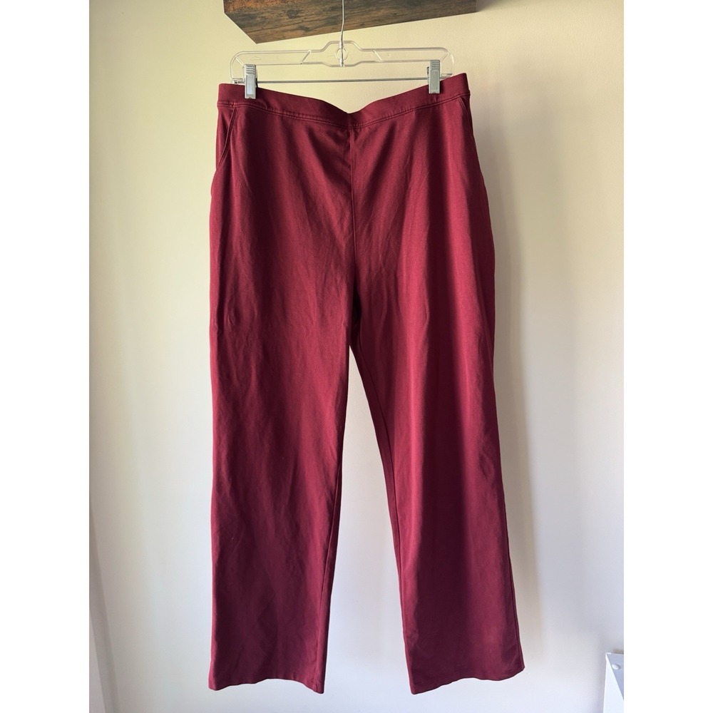 LL Bean Burgundy Red Cotton Lycra Pull On Perfect Fit Straight Leg Pants L R